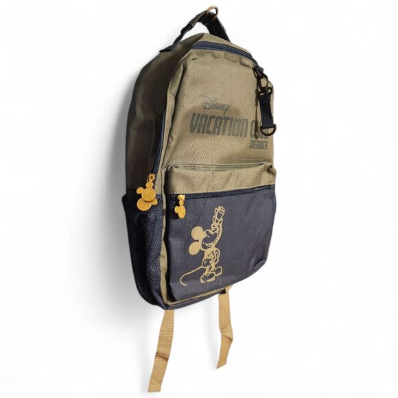 Disney Vacation Club Member Backpack Blue Gray Gold Mickey Mouse Zip Exclusive - Picture 1 of 9